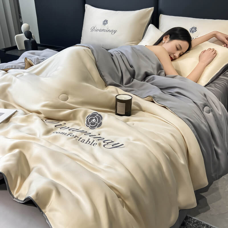 Sommermaschinenwaschbares Seiden-Sommerbettdeckenset, atmungsaktiv und komfortabel