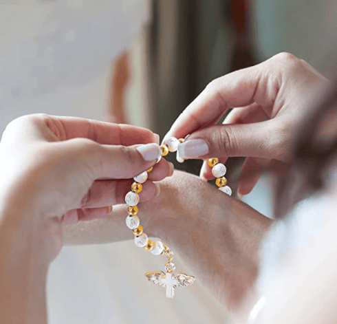 Engelsflügel-Kreuz-Armband