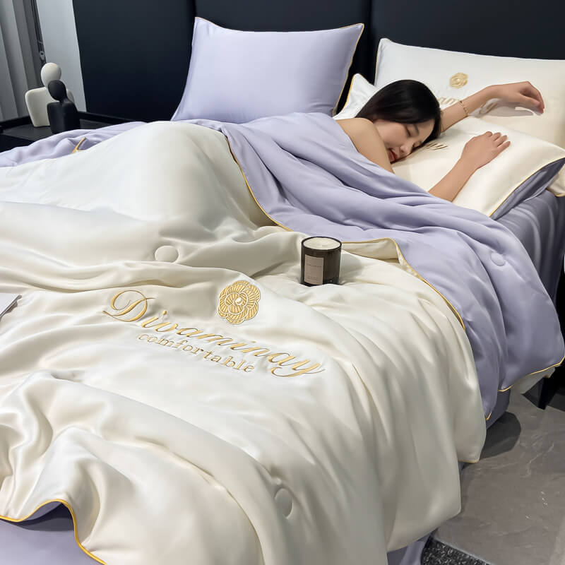Sommermaschinenwaschbares Seiden-Sommerbettdeckenset, atmungsaktiv und komfortabel