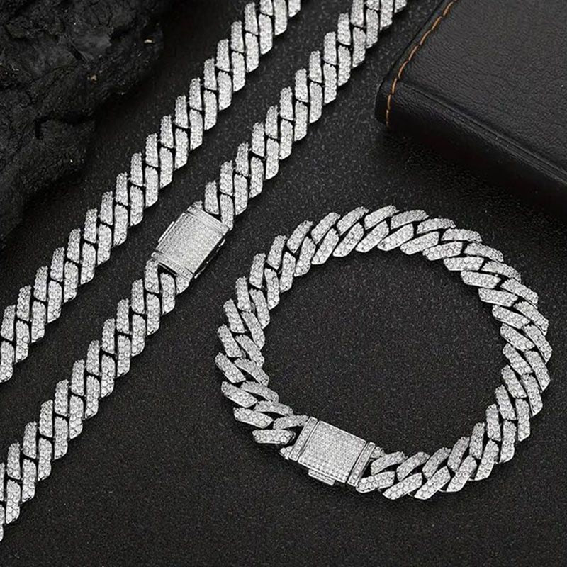 Kubanische Gliederhalskette aus synthetischem Zirkon und Diamant