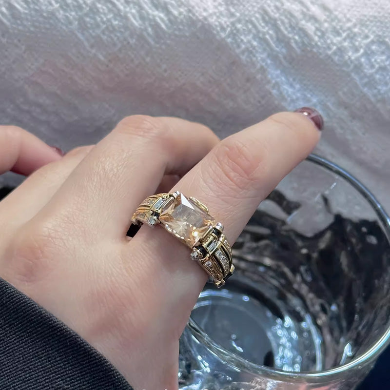 🎁Heißer Verkauf🔥Schwerlast Vintage Zirkonia Wide Band Ring