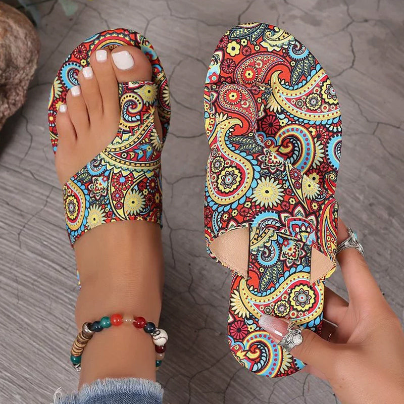 ⏳Begrenzte Zeit 50% Rabatt💥Leichte orthopädische flache Sandalen für Damen🩴🎨Vintage und Moderne kombiniert