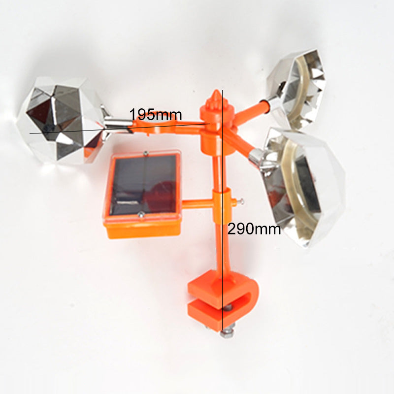 Fågelskrämmare med reflex och vindspinner med ljud