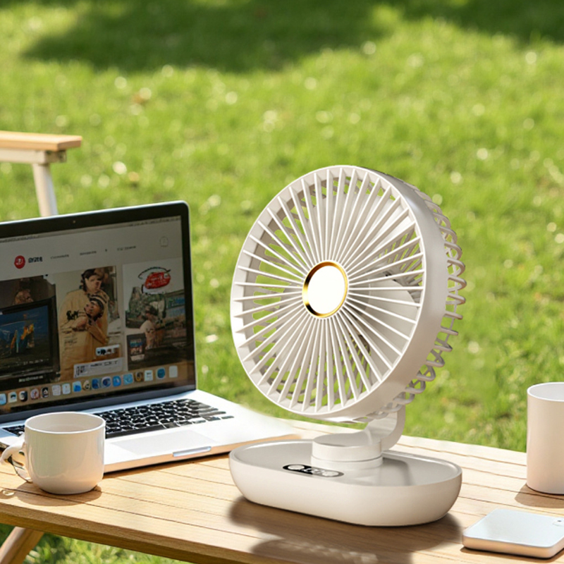 Tragbarer wiederaufladbarer Tischventilator mit oszillierender Funktion