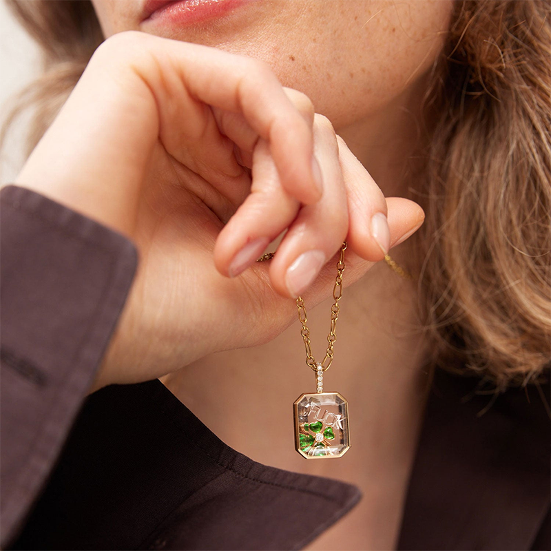 💫🖼️ Tragbare Erinnerungen – Öffnen Sie Ihr Medaillon und bewahren Sie Fotos oder Symbole 🖼️💫