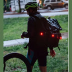 🔦 Drahtloses, vibrationsaktiviertes Blinklicht – 7-farbiges LED-Sicherheitssignallicht, geeignet für Autos, Fahrräder, Motorräder und den Einsatz im Freien 🚴‍♂️🚗✨