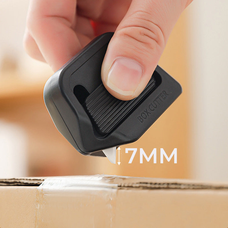 📦📦Automatischer Sicherheits-Kartonschneider mit Keramikklinge - 50 % Rabatt📌📌Rutschfester Griff & magnetischer Aufbewahrung