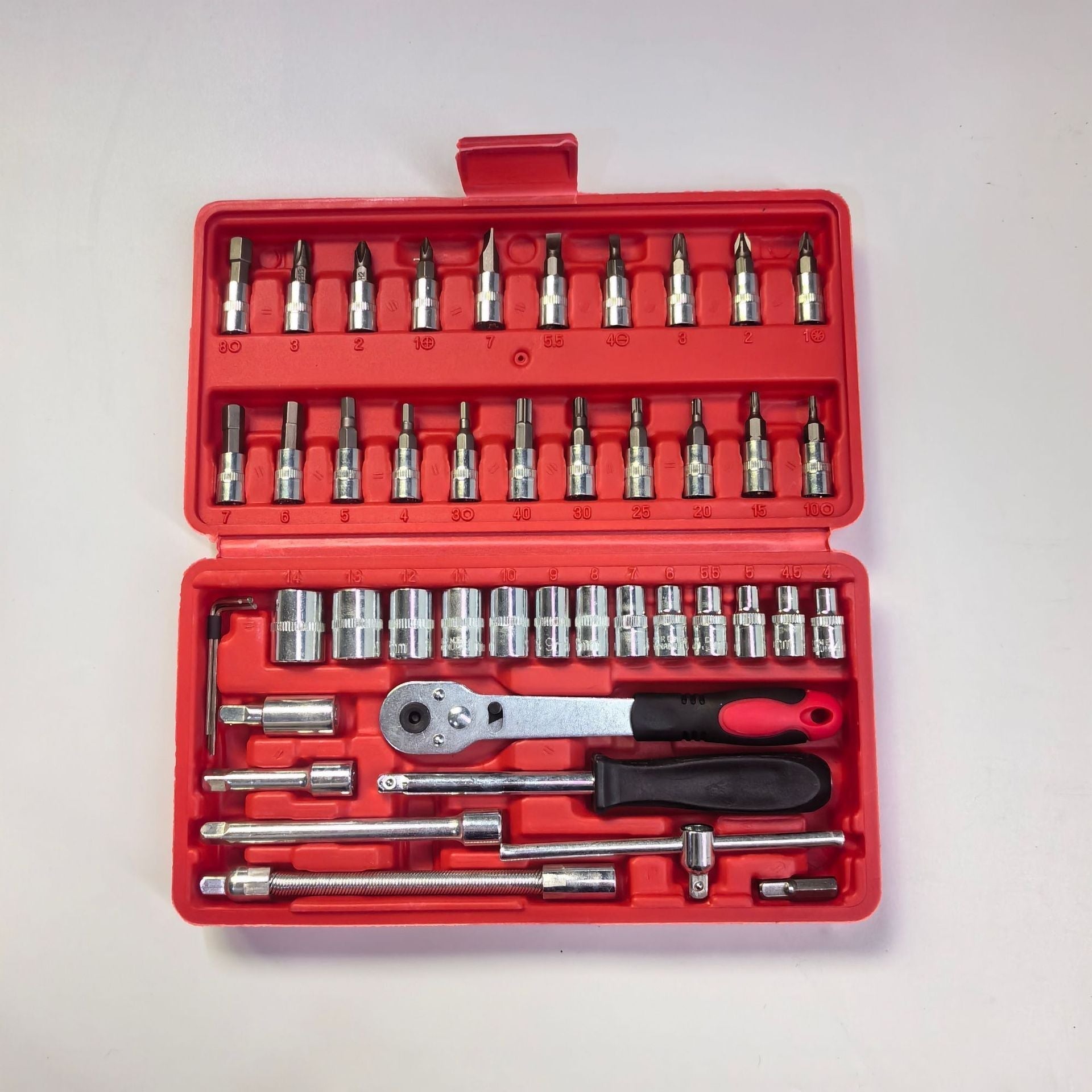 🔧✨ Jetzt im Sale: 46-teiliges Steckschlüssel-Set mit Bits – 50 % Rabatt! 🌟🔩 Profi-Qualität für präzises Arbeiten in Werkstatt & Haushalt. Langlebig & vielseitig.