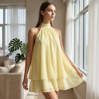 🌊☀️ Leicht fließendes Trägerkleid mit Wickeloptik & ausgestelltem Saum ✨👗 Perfekt für Sommerpartys & Strand – schmeichelt jeder Figur durch Drop-Taille. Sofort verfügbar – in 3 Farben. Jetzt shoppen!