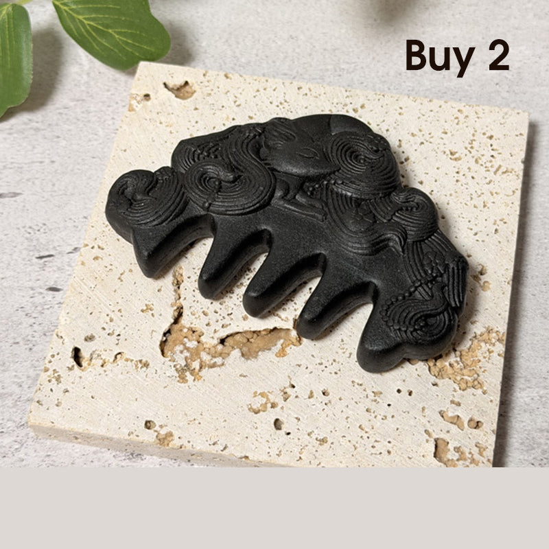 🧴🌿 Duftholz-Massagekamm – Akupressur & Stressabbau ✨💆‍♀️ Sanfte Kopfhautmassage, glättet das Haar, beugt Haarbruch vor – tägliche Entspannung wie in der Wellness-Oase. Handpoliert & langlebig.