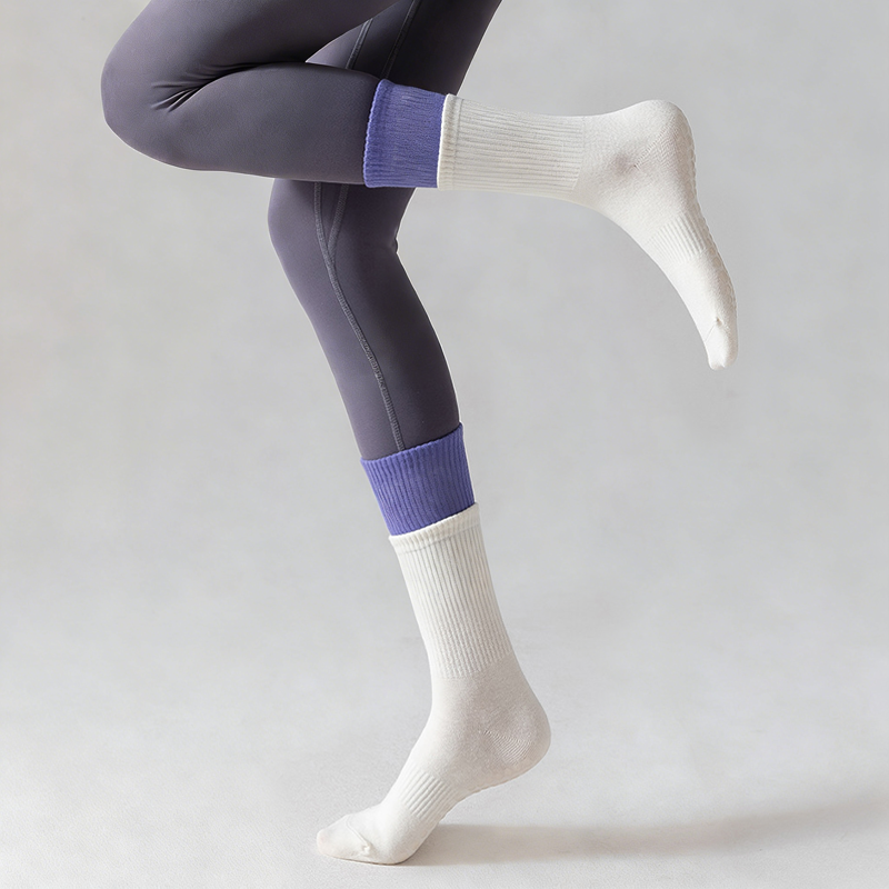 🧘‍♀️☁️ Cloud-Soft Pilates Crew Grip Socks – Rutschfeste Socken mit extra Polsterung & atmungsaktivem Material 🧦✨ Perfekt für Studio & Heimtraining – ultimativer Halt auf der Matte, langlebig & hygienisch. Jetzt im Set sparen!