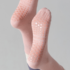 🧘‍♀️☁️ Cloud-Soft Pilates Crew Grip Socks – Rutschfeste Socken mit extra Polsterung & atmungsaktivem Material 🧦✨ Perfekt für Studio & Heimtraining – ultimativer Halt auf der Matte, langlebig & hygienisch. Jetzt im Set sparen!