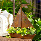 ⛵️🌿 Rustikaler Segelboot-Metallpflanztopf – wetterfest & handgefertigt 🛠️🇩🇪 für Terrasse & Garten, maritimer Charme, ideal für Kräuter, Blumen, UV-beständig, langlebig, Geschenkidee für Segelfans – jetzt sparen!