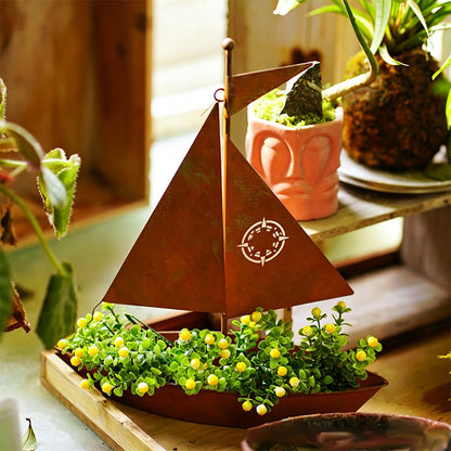 ⛵️🌿 Rustikaler Segelboot-Metallpflanztopf – wetterfest & handgefertigt 🛠️🇩🇪 für Terrasse & Garten, maritimer Charme, ideal für Kräuter, Blumen, UV-beständig, langlebig, Geschenkidee für Segelfans – jetzt sparen!