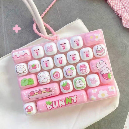 ⏳Kun for en kort tid – 50% RABATT ⏰Süßer Tastatur-Schlüsselanhänger und Fidget-Spielzeug