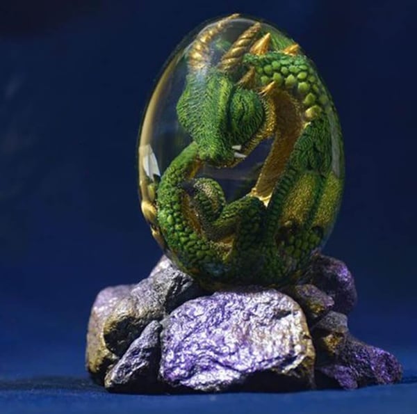 Lava Dragon Egg - Perfektes Geschenk für Drachenliebhaber